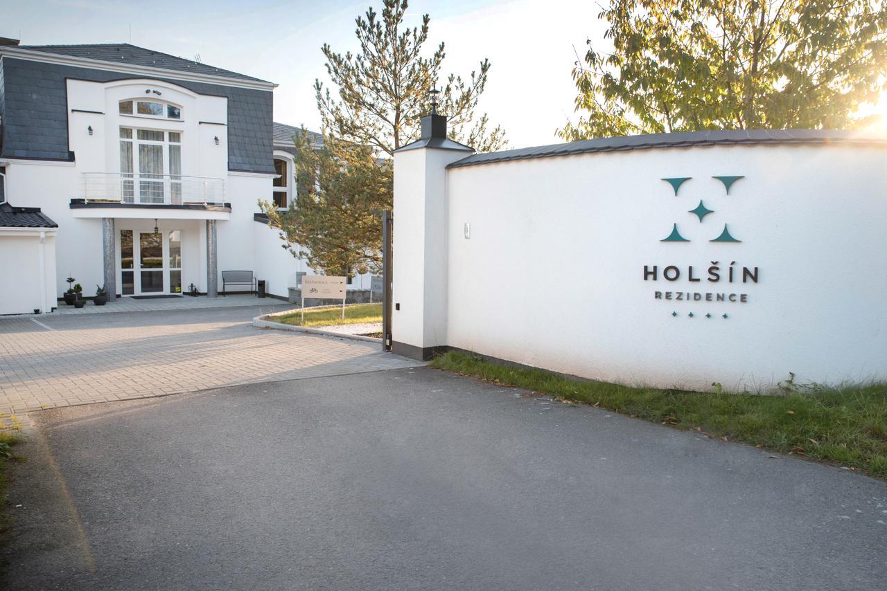 Hôtel Rezidence Holsin à Holsiny Extérieur photo